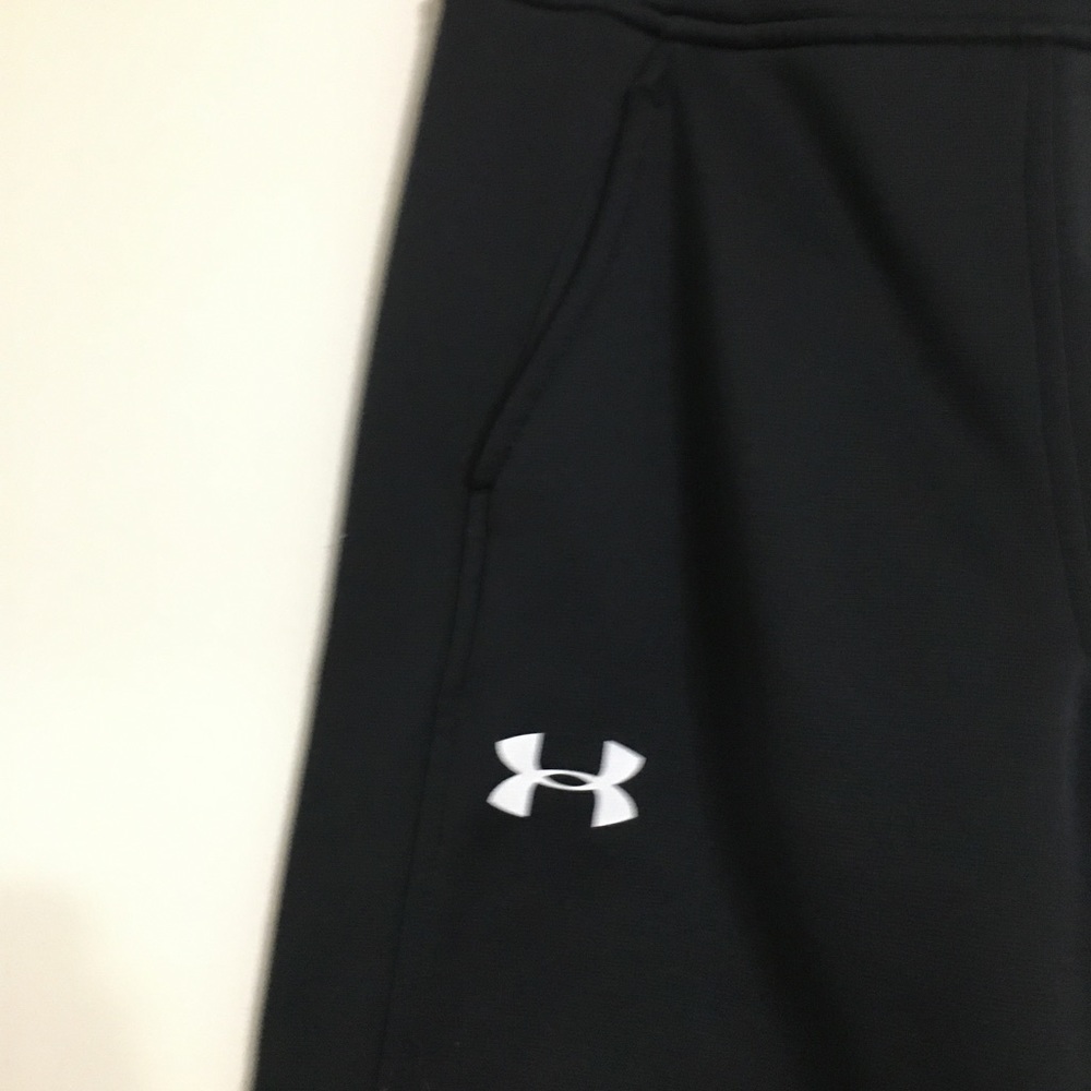 black under armor sweatpants